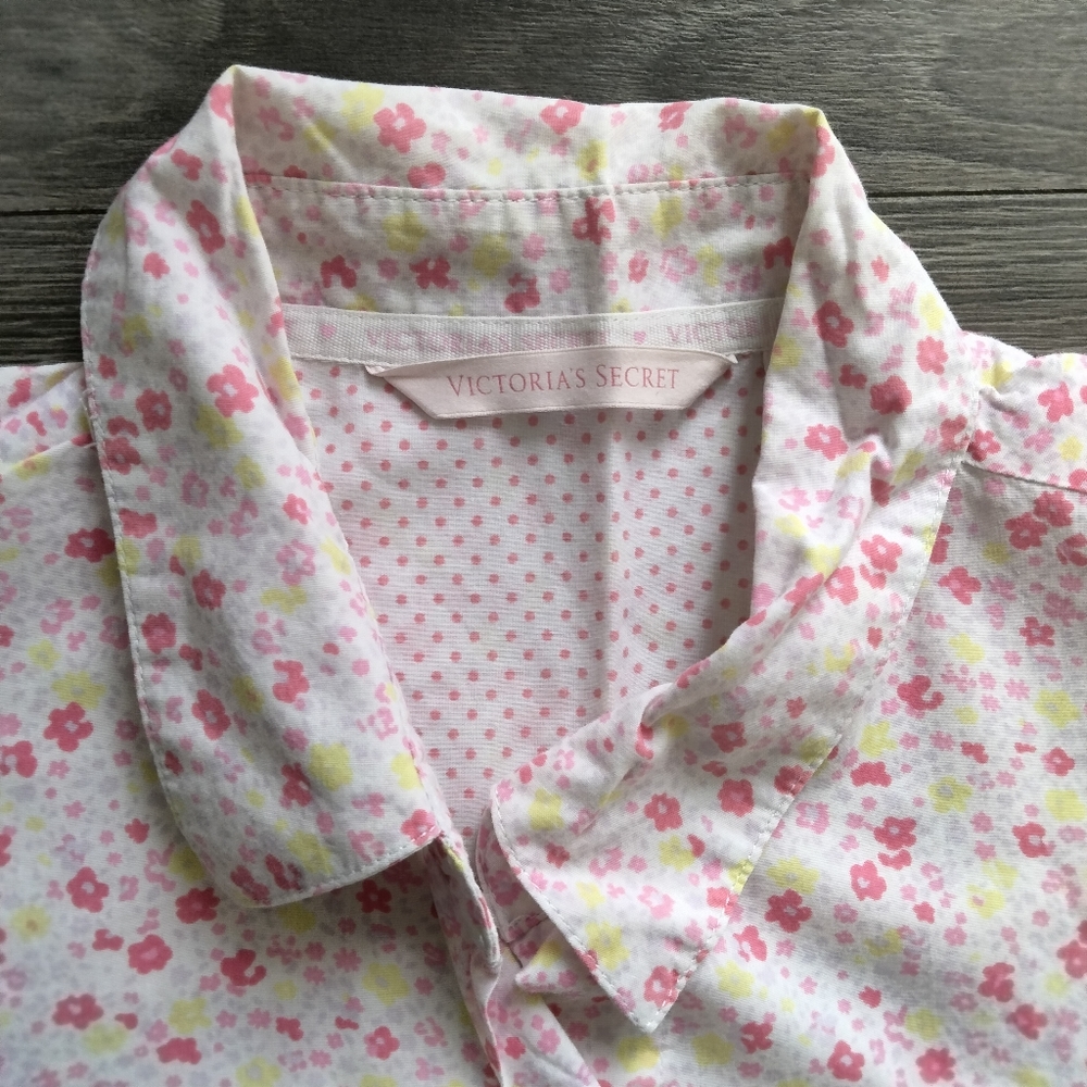 Victoria’s Secret Floral Button Up Long Sleeve Pink Night Shirt Gown Womens Sz S - Picture 3 of 11
